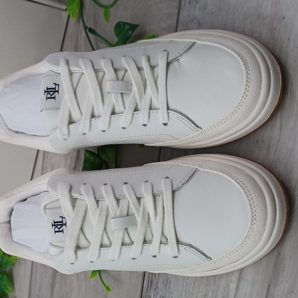 Lauren Ralph Lauren Hailey Leather and Suede Sneaker NIB - Picture 6 of 11